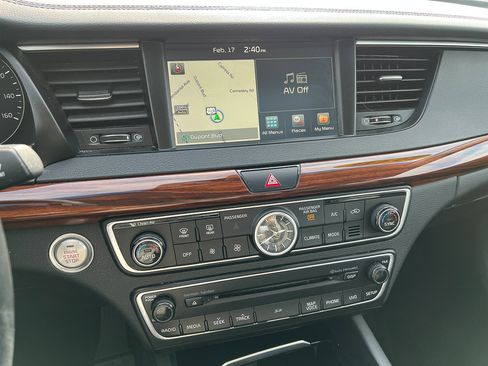 Used 2018 Kia Cadenza Technology w/ Paint Protection Package image 19