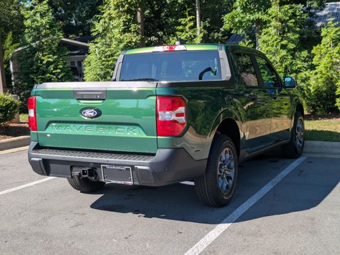 New 2025 Ford Maverick XLT w/ XLT Luxury Package image 3