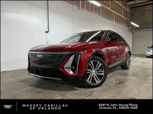 Certified 2024 Cadillac Lyriq Luxury RWD image 1