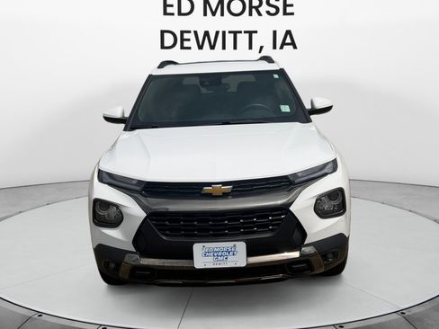 Used 2023 Chevrolet TrailBlazer ACTIV w/ Sun and Liftgate Package AWD/4WD image 8