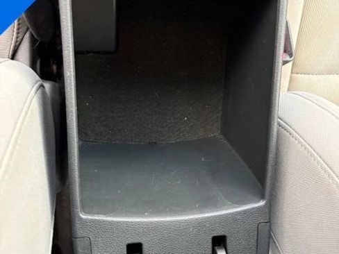 Used 2018 Hyundai Elantra SEL FWD image 24