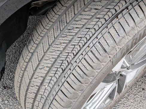 Used 2025 Audi Q5 Premium w/ Convenience Package AWD/4WD image 10