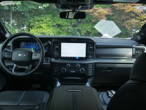 Used 2026 Ford F350 Platinum AWD/4WD image 11