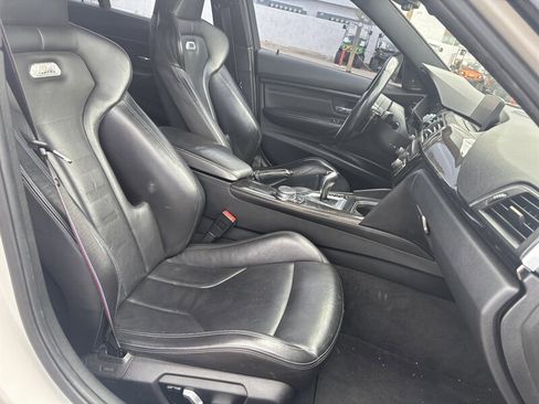 Used 2017 BMW M3 image 27