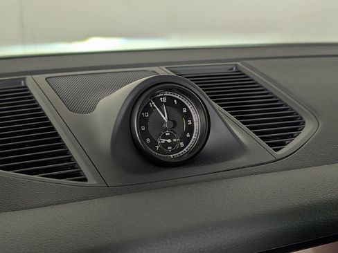 New 2026 Porsche Macan S image 31