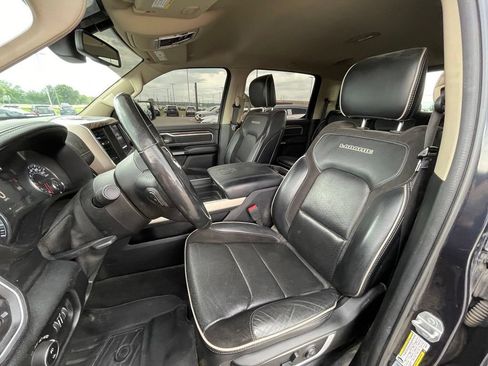 Used 2020 RAM 1500 Laramie AWD/4WD image 22