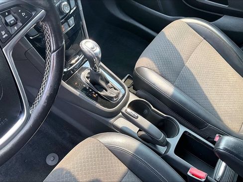 Used 2019 Buick Encore Preferred FWD image 13