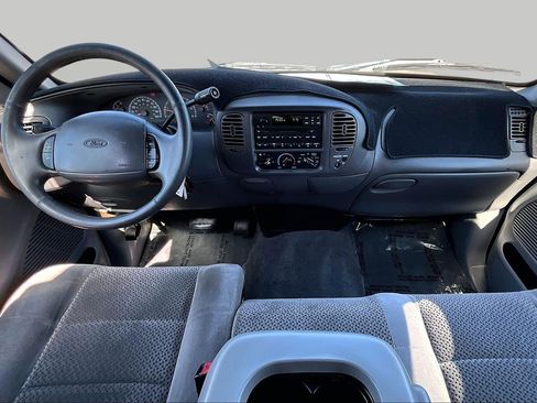 Used 2002 Ford F150 XL RWD image 14