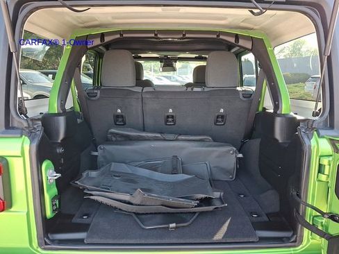 Used 2025 Jeep Wrangler Unlimited Sport AWD/4WD image 31
