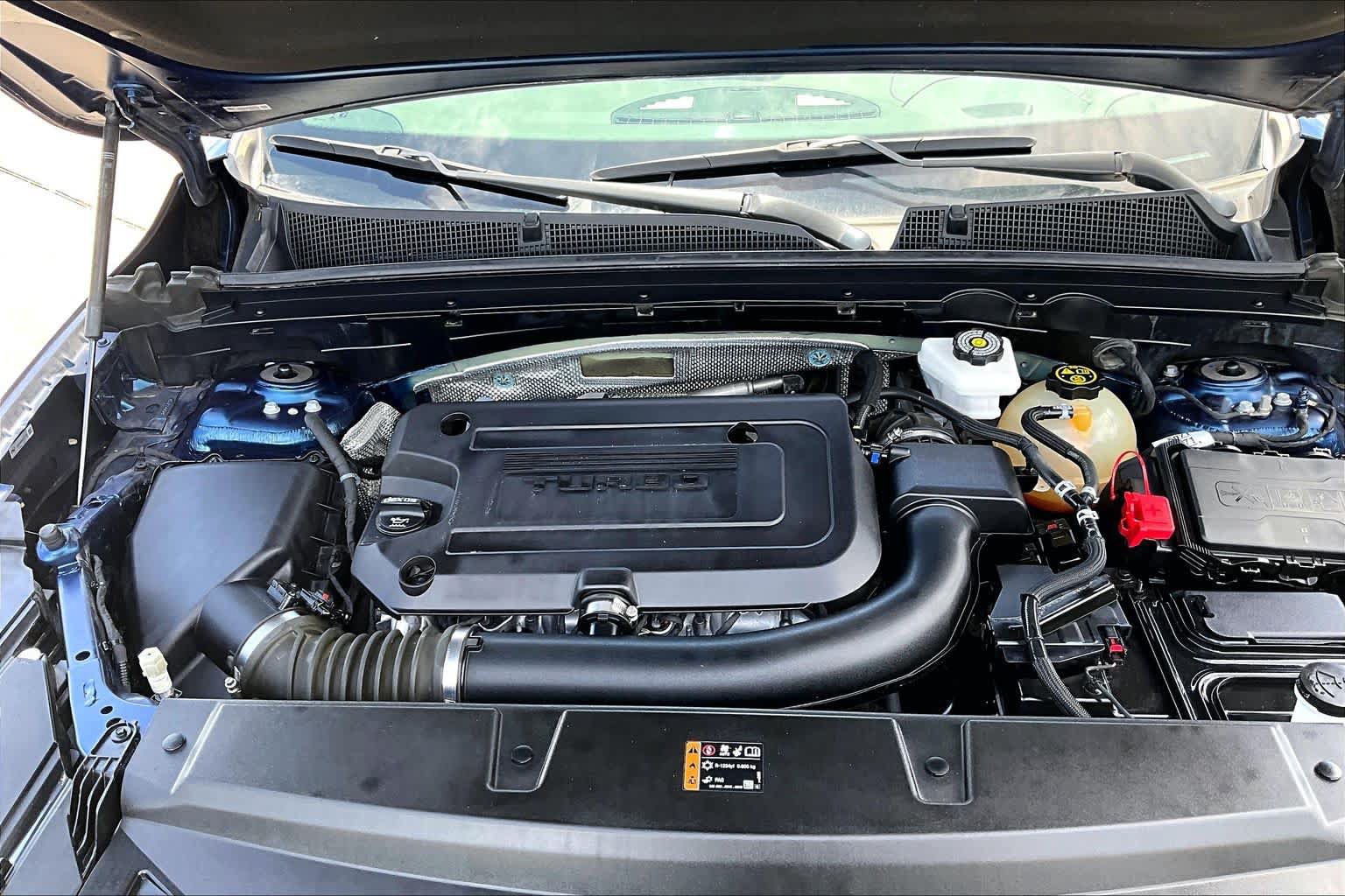 Certified 2023 Buick Envision Essence AWD/4WD image 32