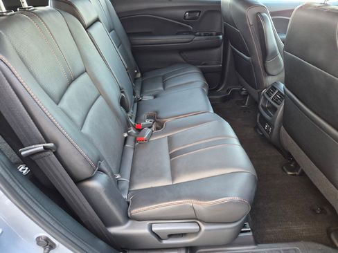 Certified 2023 Honda Passport TrailSport image 29