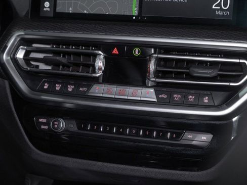 Used 2024 BMW X4 M Sports Activity Coupe w/ Competition Package image 17