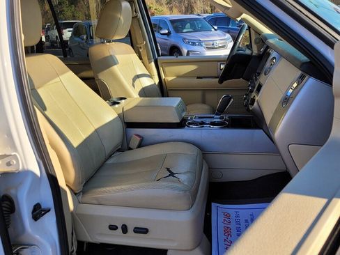 Used 2016 Ford Expedition Limited w/ Equipment Group 301A image 16