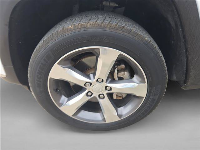 Used 2021 Jeep Grand Cherokee L Limited RWD image 23