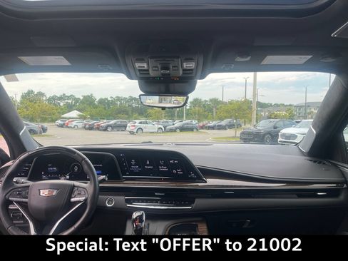 Used 2024 Cadillac Escalade Sport Platinum w/ LPO, Floor Liner Package AWD/4WD image 22