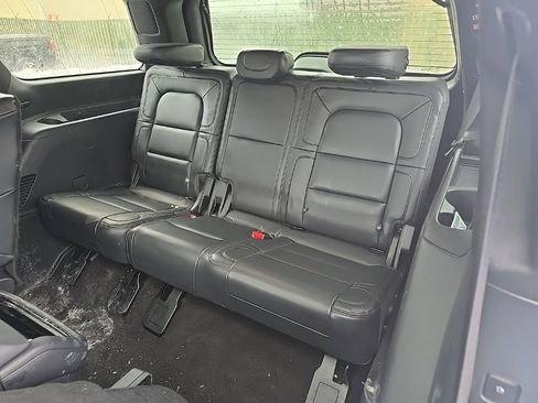Used 2024 Lincoln Navigator Reserve w/ Equipment Group 201A image 17