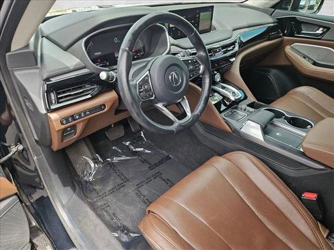 Used 2023 Acura MDX SH-AWD w/ Advance Package image 11