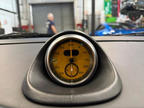 Used 2007 Porsche 911 GT3 RWD image 23