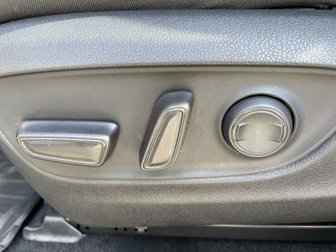 Used 2019 Toyota RAV4 XLE image 14