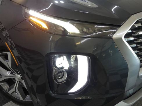 Used 2020 Hyundai Palisade SEL w/ Premium Package FWD image 15