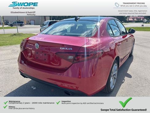 Used 2022 Alfa Romeo Giulia Ti AWD/4WD image 6