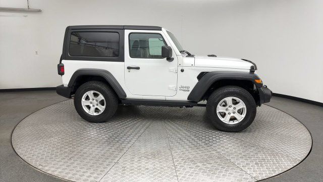 Used 2018 Jeep Wrangler Sport AWD/4WD image 9