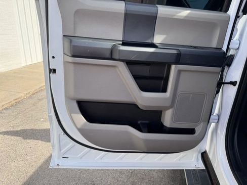 Used 2022 Ford F250 XL w/ STX Appearance Package image 25