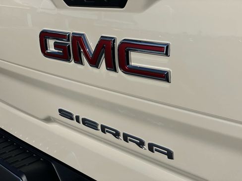 New 2026 GMC Sierra 1500 SLE w/ Preferred Package image 29