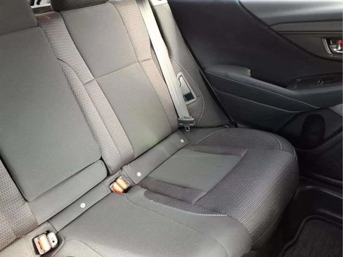 Used 2024 Subaru Outback Premium AWD/4WD image 18