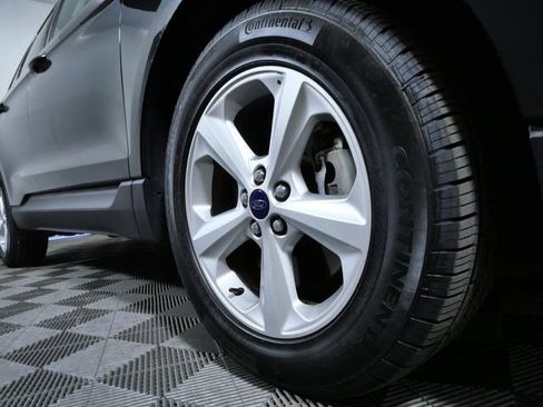 Certified 2017 Ford Edge SE AWD/4WD image 2