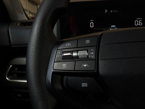 Used 2025 Kia K4 FWD image 34