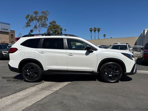 New 2026 Subaru Ascent Bronze Edition image 5
