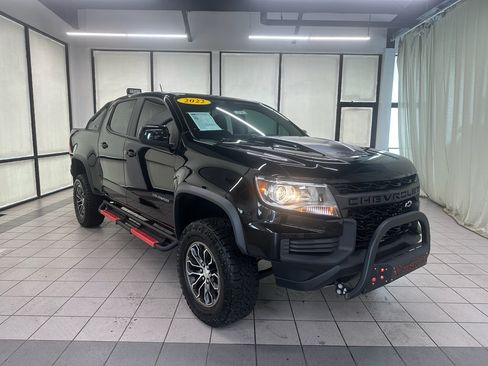 Certified 2022 Chevrolet Colorado ZR2 AWD/4WD image 2