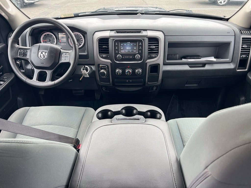 Used 2016 RAM 1500 Express RWD image 11