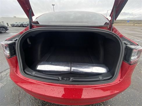 Used 2022 Tesla Model 3 Long Range image 24
