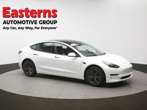 Used 2023 Tesla Model 3 Standard Range image 57
