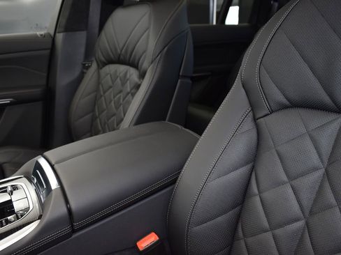 New 2026 BMW X7 xDrive40i w/ M Sport Package image 14