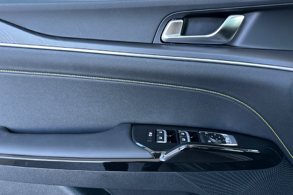 New 2026 Kia K5 GT FWD image 13