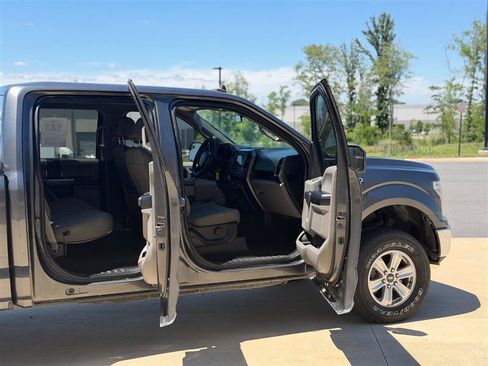 Used 2019 Ford F150 XLT w/ Trailer Tow Package AWD/4WD image 22