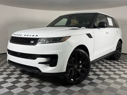 Used 2025 Land Rover Range Rover Sport SE