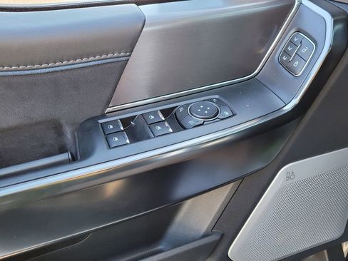 New 2025 Ford F150 Platinum w/ Equipment Group 702A High image 28