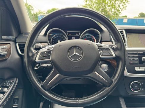 Used 2016 Mercedes-Benz GL 450 4MATIC image 19