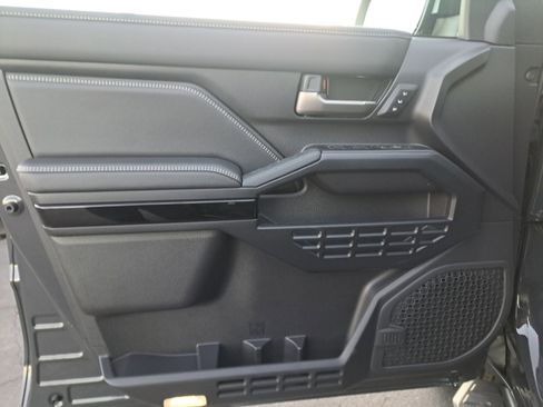 New 2025 Toyota 4Runner Limited image 15