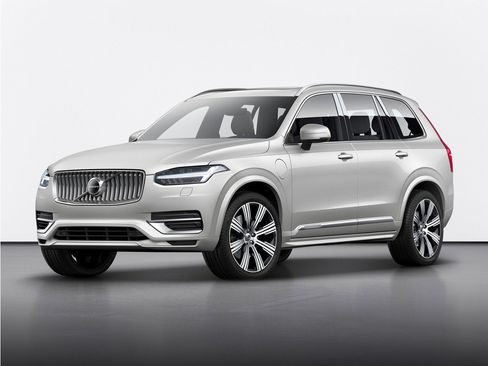 Used 2020 Volvo XC90 T5 Momentum FWD image 1