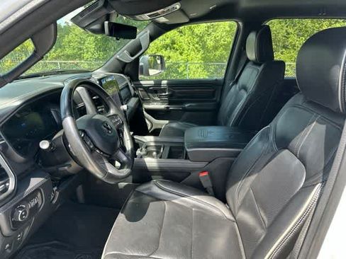 Used 2023 RAM 1500 Limited AWD/4WD image 4