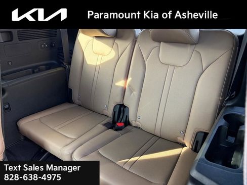Certified 2025 Kia Sorento SX Prestige w/ Olive Brown Leather Package image 23