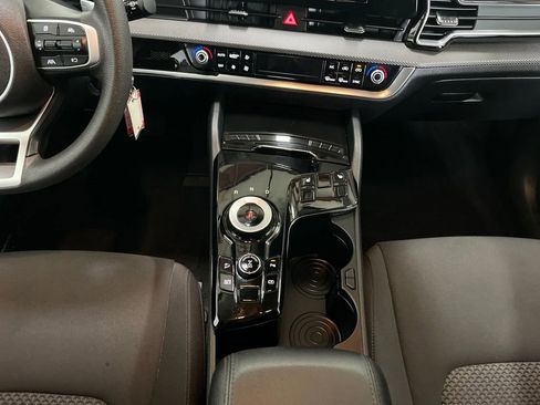 Used 2023 Kia Sportage LX AWD/4WD image 22