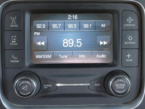 Used 2018 RAM 1500 Classic SLT RWD image 25