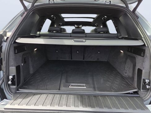 Used 2026 BMW X5 xDrive40i w/ M Sport Package AWD/4WD image 17