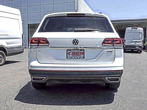 Used 2022 Volkswagen Atlas SE w/ Panoramic Sunroof Package AWD/4WD image 6